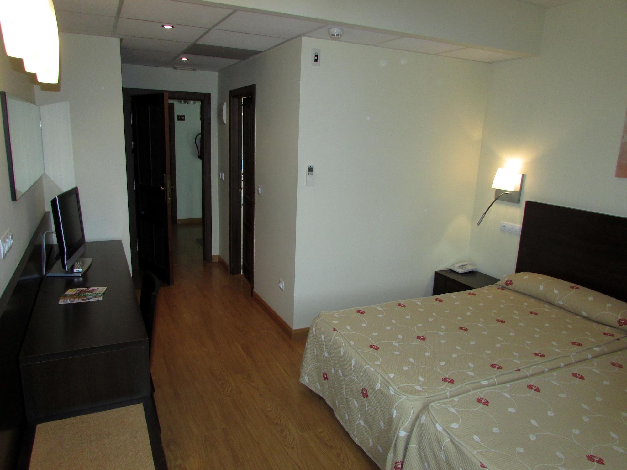 Hotel Tudanca-Aranda II Fuentespina Екстер'єр фото