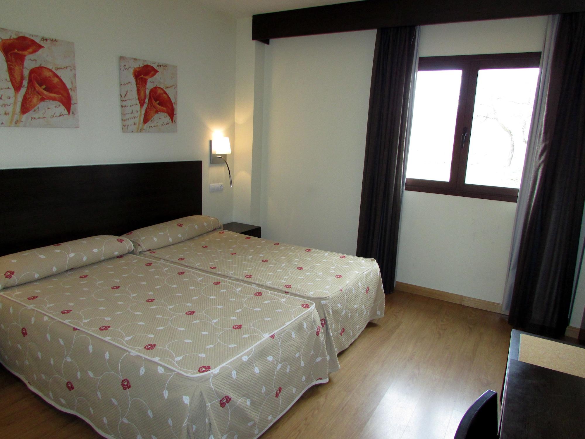 Hotel Tudanca-Aranda II Fuentespina Екстер'єр фото