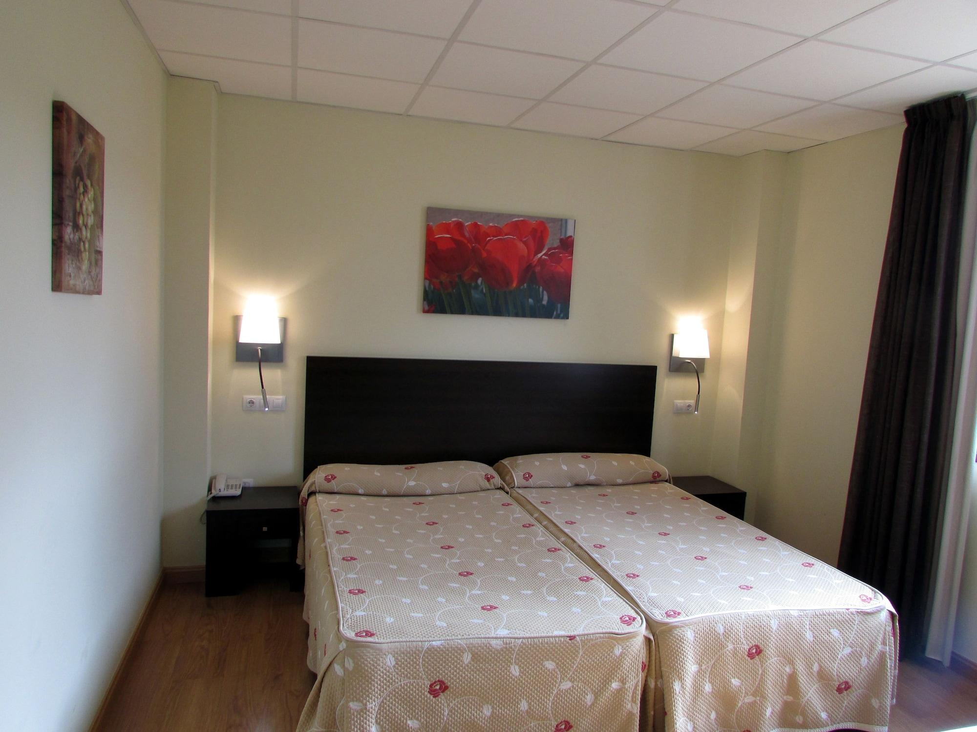 Hotel Tudanca-Aranda II Fuentespina Екстер'єр фото