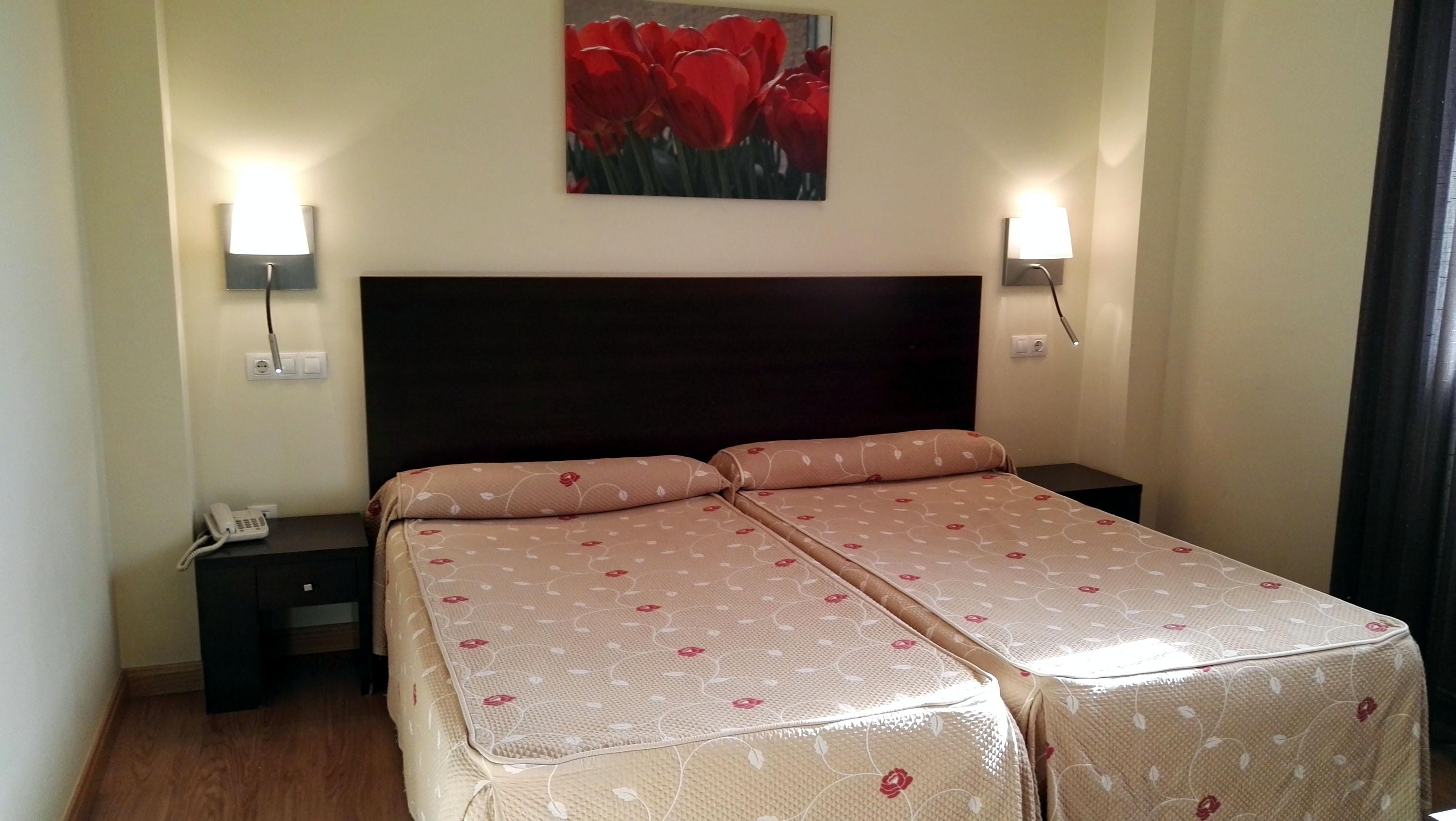 Hotel Tudanca-Aranda II Fuentespina Екстер'єр фото