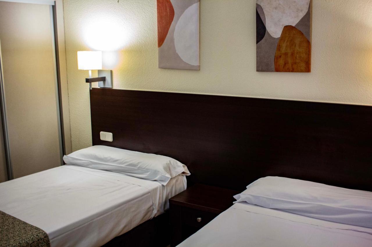 Hotel Tudanca-Aranda II Fuentespina Екстер'єр фото